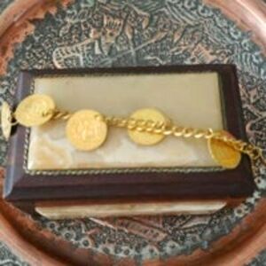 Vintage Alabaster/wood Jewelry box
